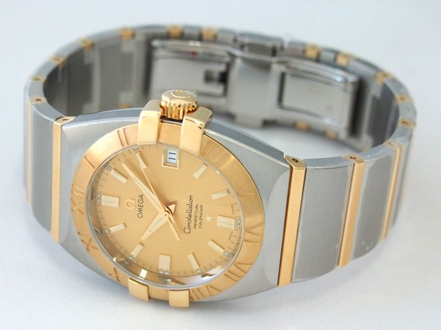 オメガスーパーコピー OMEGA コンステレーション 1211.10 ダブル?イーグル シャンパン