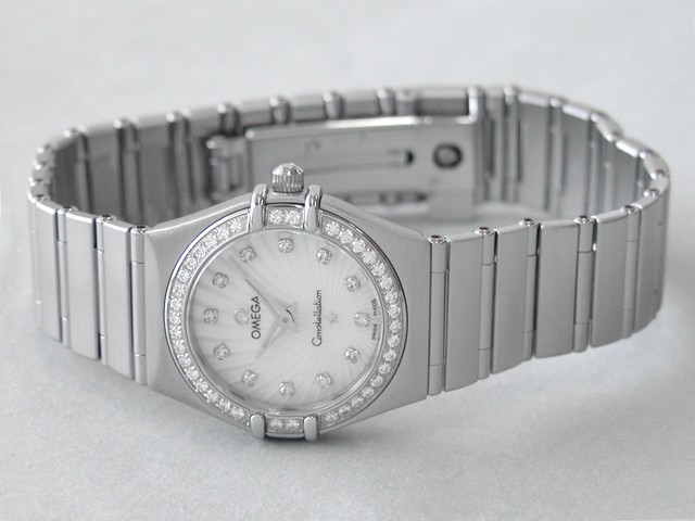 オメガ OMEGA コンステレーション ミニ 111.15.26.60.55.001 ダイヤベゼル 12Pダイヤ 160周年記念モデル ホワイトシェル