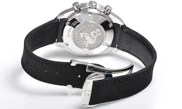 オメガスーパーコピー スピードマスター オートマチック 323.32.40.40.06.001 ブラック