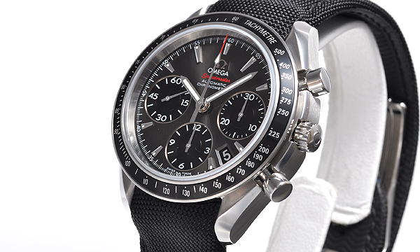 オメガスーパーコピー スピードマスター オートマチック 323.32.40.40.06.001 ブラック