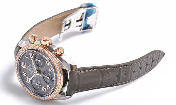 オメガスーパーコピー スピードマスター オートマチック 324.28.38.40.06.001 レディース