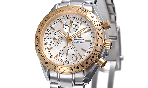 オメガスーパーコピー スピードマスター トリプルカレンダー 323.21.40.44.02.001 シルバー