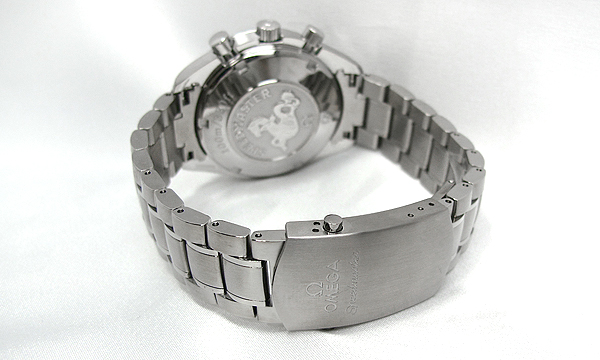 オメガスーパーコピー スピードマスター オートマチック 323.30.40.40.04.001 ホワイト／ブラック