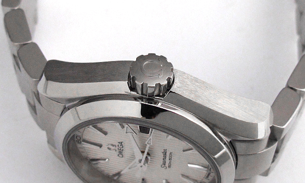 オメガスーパーコピー シーマスター アクアテラ クォーツ 231.10.30.61.02.001 レディース シルバー