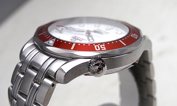 オメガスーパーコピー シーマスター３００バンクーバーオリンピック２０１０ 212.30.41.20.04.001