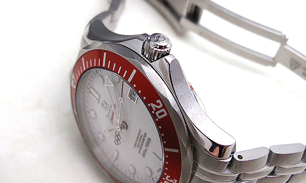 オメガスーパーコピー シーマスター３００バンクーバーオリンピック２０１０ 212.30.41.20.04.001