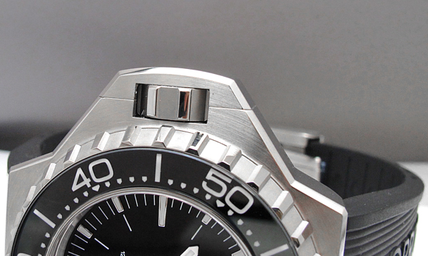 オメガスーパーコピー シーマスター プロプロフ１２００ 224.32.55.21.01.001 ステンレス