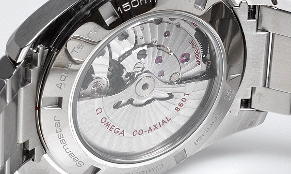 オメガ シーマスター コーアクシャル アクアテラ アニュアルカレンダー 231.10.43.22.06.001