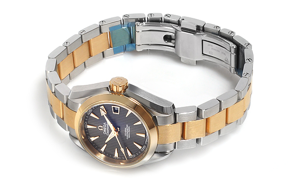 オメガスーパーコピー シーマスター コーアクシャル アクアテラ 231.20.30.20.06.002 グレー