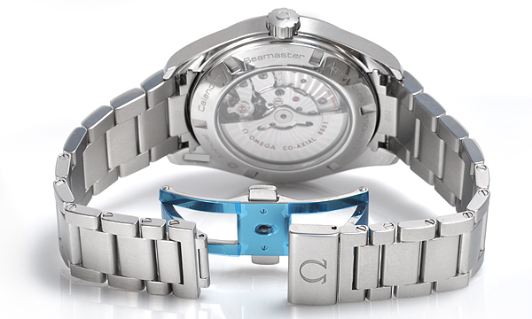 オメガスーパーコピー シーマスター コーアクシャル アクアテラ アニュアルカレンダー 231.10.43.22.02.001