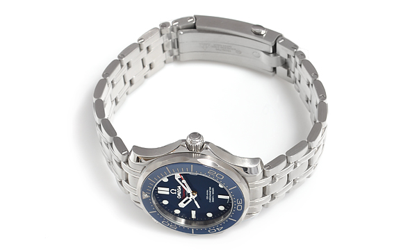 オメガスーパーコピー シーマスター３００ コーアクシャル 212.30.36.20.03.001 ブルー