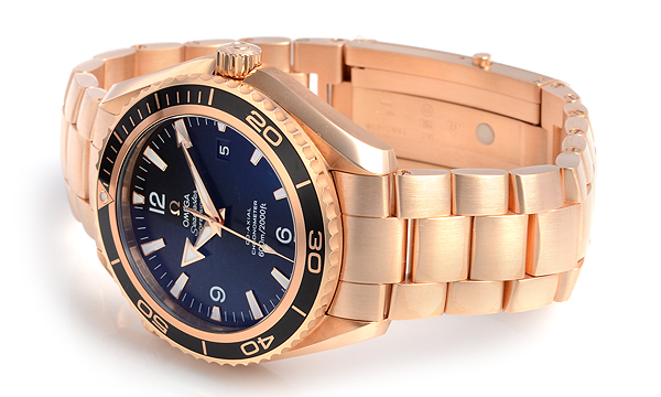 オメガスーパーコピー シーマスター コーアクシャル プラネットオーシャン 222.60.46.20.01.001
