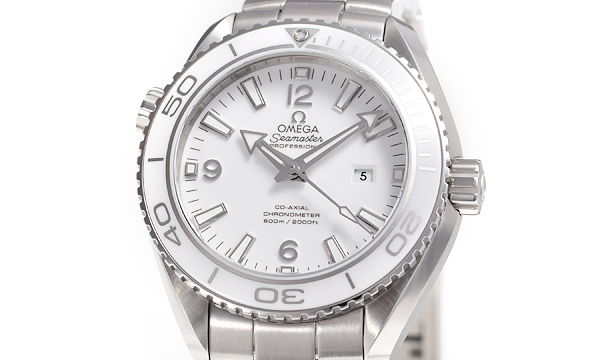 オメガスーパーコピー シーマスター プラネットオーシャン 232.30.38.20.04.001 ホワイト