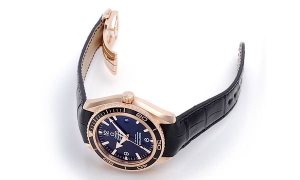 オメガスーパーコピー シーマスター プラネットオーシャン 222.63.46.20.01.001 ブラック