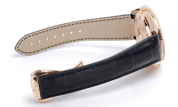 オメガスーパーコピー シーマスター プラネットオーシャン 222.63.46.20.01.001 ブラック