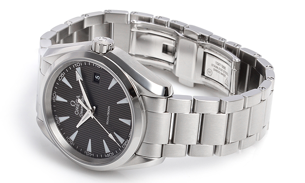 オメガスーパーコピー シーマスター アクアテラ クォーツ（Ｍ） 231.10.39.60.06.001 グレー