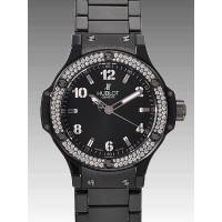 ウブロスーパーコピー ビッグバン ３８ ブラックマジック 361.CV.1270.CM.1104