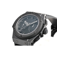 ウブロスーパーコピー キングパワー フドロワイヤント オールブラック 715.CI.1110.RX