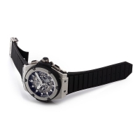 ウブロスーパーコピー キングパワー ウニコ チタニウム 701.NX.0170.RX チタン･ラバー