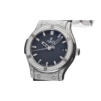 ウブロスーパーコピー クラシックフュージョン ジルコニウム パヴェ 511.ZX.1170.RX.1704 ブラック