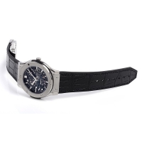 ウブロ クラシックフュージョン クラシコ ウルトラシンスケルトン チタニウム 515.NX.0170.LR