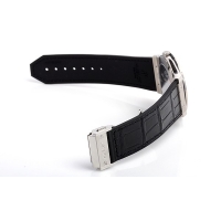 ウブロ クラシックフュージョン クラシコ ウルトラシンスケルトン チタニウム 515.NX.0170.LR