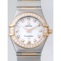 オメガスーパーコピー OMEGA コンステレーション ミニ 1360.75 ダイヤベゼル 12Pダイヤ ホワイトシェル