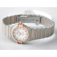 オメガスーパーコピー OMEGA コンステレーション ミニ 1360.75 ダイヤベゼル 12Pダイヤ ホワイトシェル