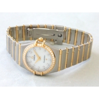 オメガスーパーコピー コンステレーション 1277.75 ベゼルダイヤ 12Pダイヤ ホワイトシェル