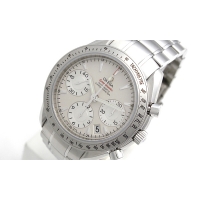 オメガスーパーコピー スピードマスター オートマチック 323.10.40.40.02.001 タキメーターベゼル