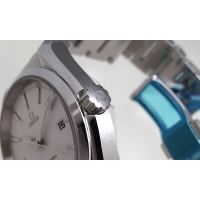 オメガスーパーコピー シーマスター アクアテラ クォーツ（Ｍ） 231.10.39.61.02.001