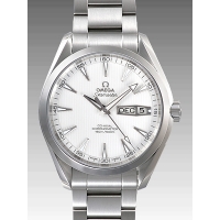 オメガスーパーコピー シーマスター コーアクシャル アクアテラ アニュアルカレンダー 231.10.43.22.02.001