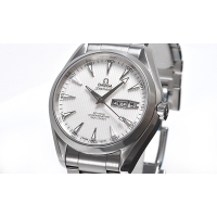 オメガスーパーコピー シーマスター コーアクシャル アクアテラ アニュアルカレンダー 231.10.43.22.02.001