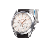 オメガ シーマスター クロノ コーアクシャル アクアテラクロノメーター 231.13.44.50.02.001