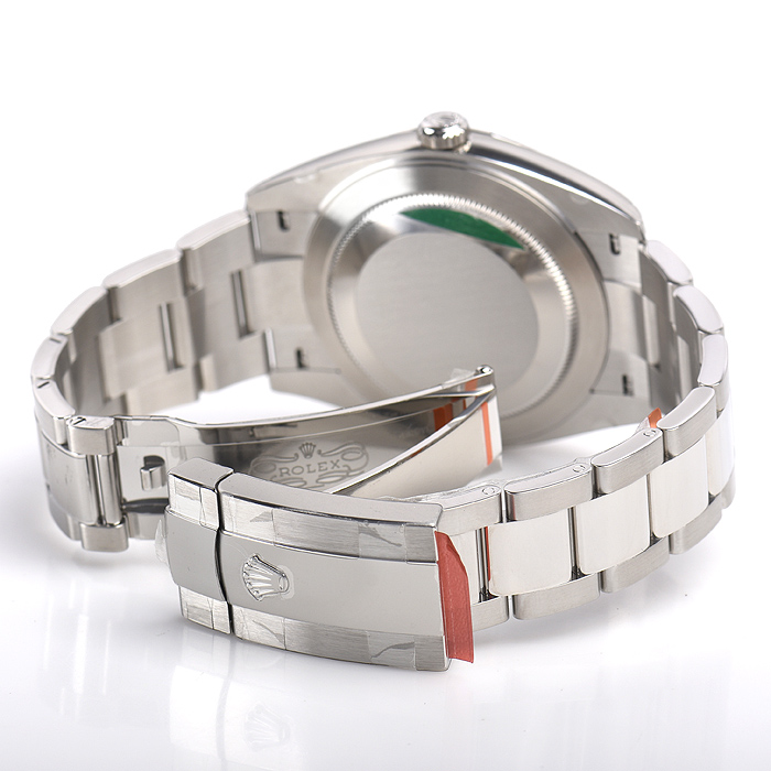 ロレックススーパーコピー デイトジャスト４１ 126334G 基本仕様は本物と同じ形のROLEX です