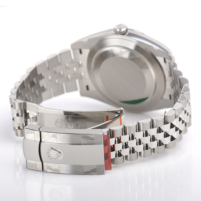 ロレックススーパーコピー デイトジャスト４１ 126334G 基本仕様は本物と同じ形のROLEX です