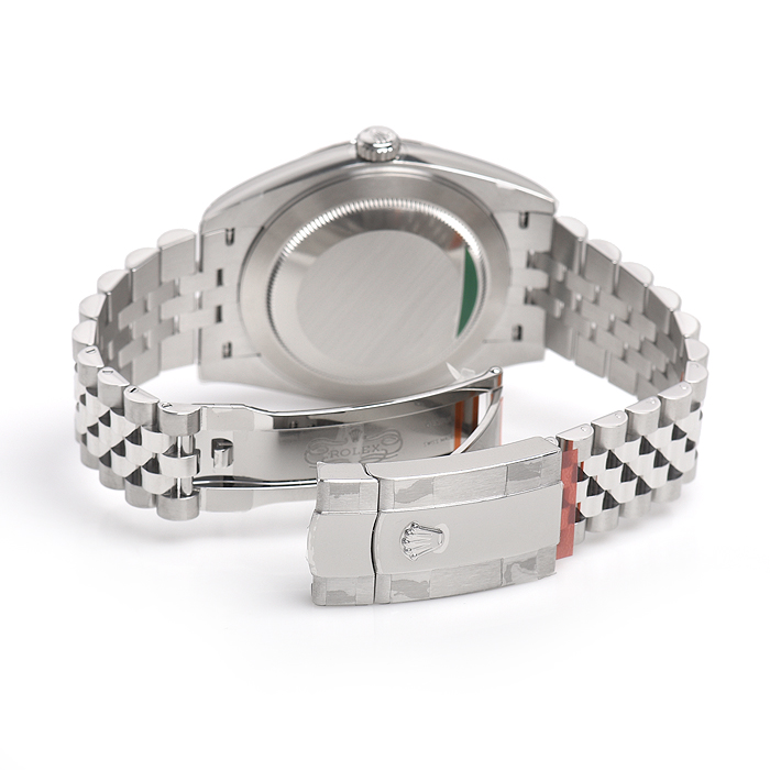ロレックススーパーコピー デイトジャスト４１ 126334G 基本仕様は本物と同じ形のROLEX です