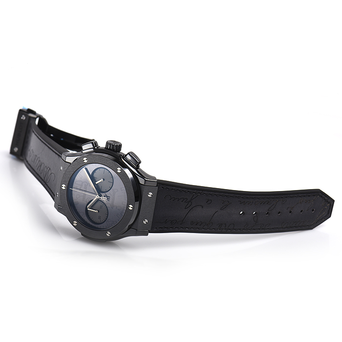 ウブロ クラシック フュージョン クロノグラフ ベルルッティ スクリット 521.CM.0500.VR.BER17 基本仕様は本物と同じ形のHUBLOTです