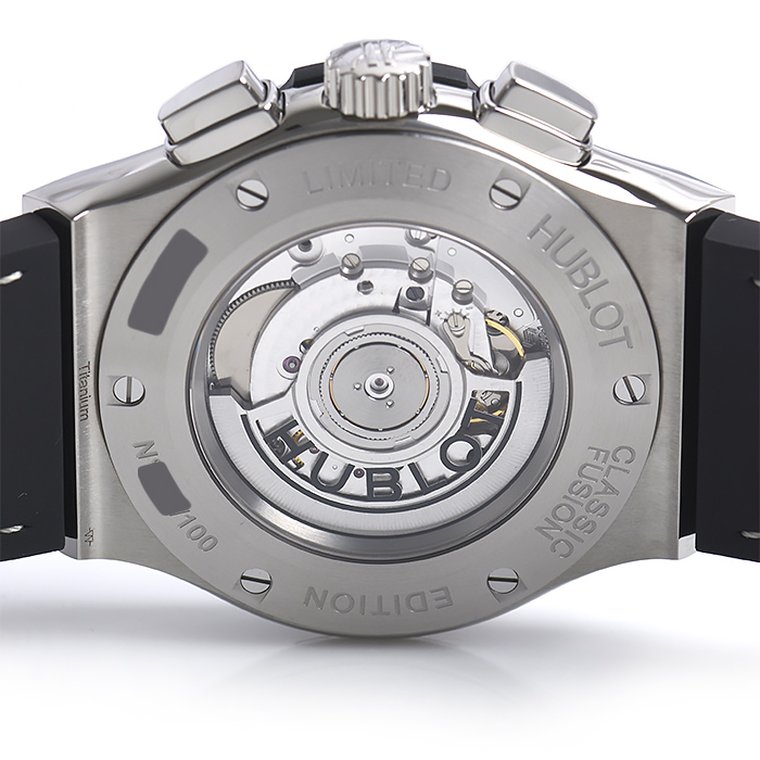 ウブロ クラシックフュージョン イタリアインディペンデント ピエドプール 521.NX.2702.NR.ITI17 基本仕様は本物と同じ形のHUBLOTです