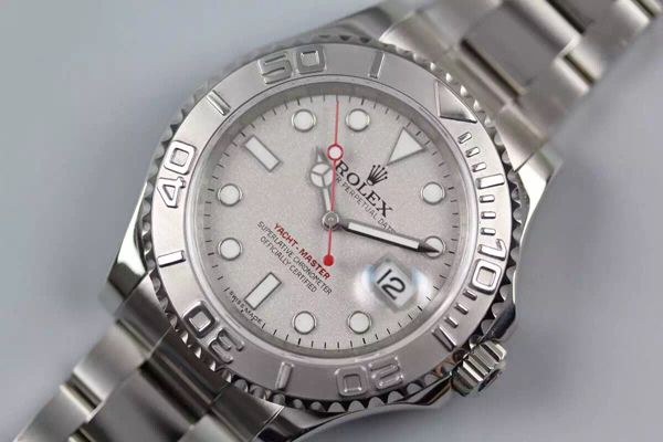 ロレックス ヨットマスター 116622 基本仕様は本物と同じ形のROLEX です