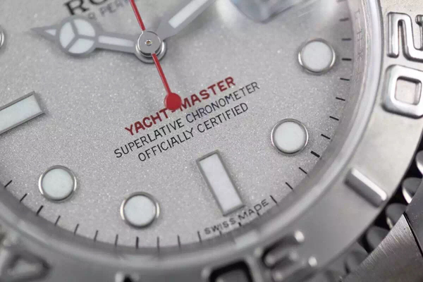 ロレックス ヨットマスター 116622 基本仕様は本物と同じ形のROLEX です