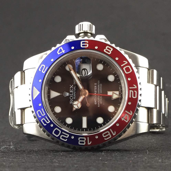 ロレックス gmtマスター2 青赤 116719BLRO 基本仕様は本物と同じ形のROLEX です