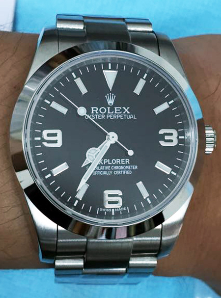 ロレックス エクスプローラー1 214270 基本仕様は本物と同じ形のROLEX です