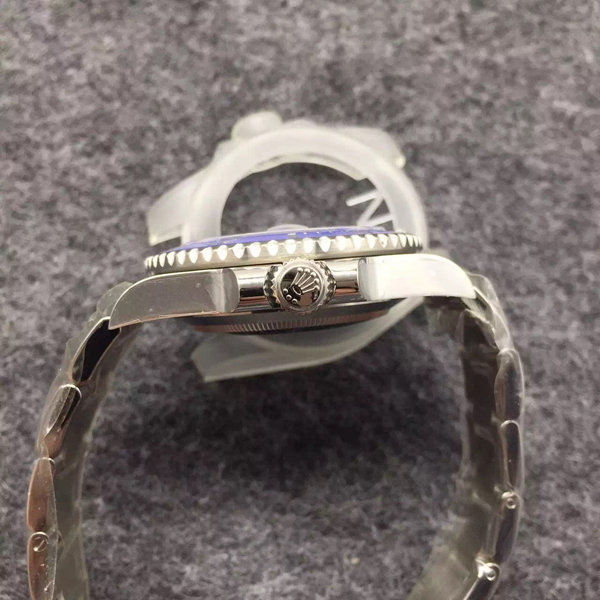 ロレックス サブマリーナ 116619LB メンズ 基本仕様は本物と同じ形のROLEX です