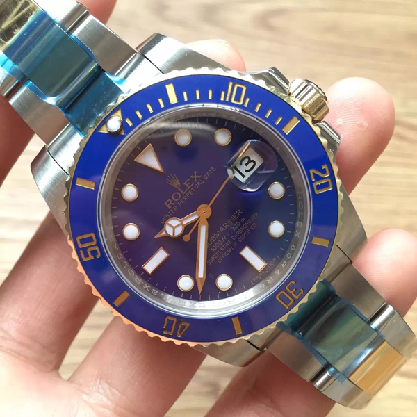 ロレックス サブマリーナ 116613LB メンズ 基本仕様は本物と同じ形のROLEX です