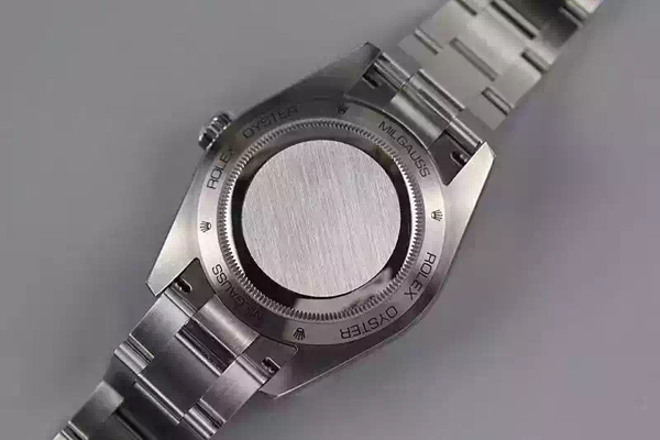 ロレックス ミルガウス ブルー 116400GV メンズ 基本仕様は本物と同じ形のROLEX です