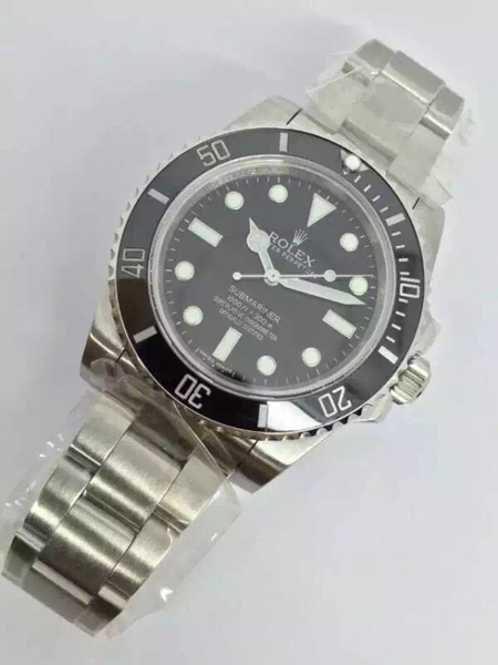 ロレックス サブマリーナ ノンデイト 114060 ブラック 基本仕様は本物と同じ形のROLEX です