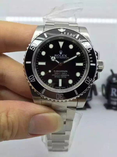 ロレックス サブマリーナ ノンデイト 114060 ブラック 基本仕様は本物と同じ形のROLEX です
