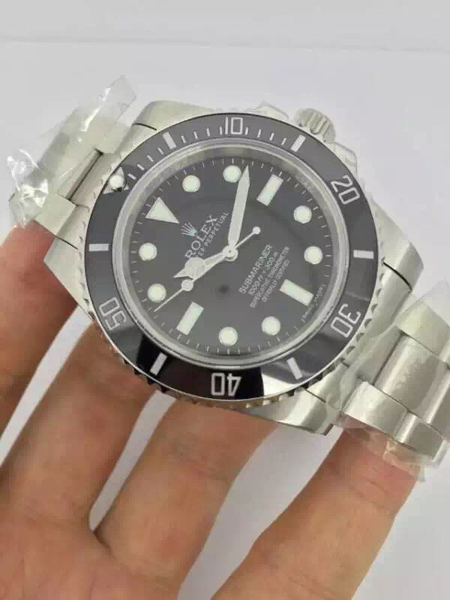 ロレックス サブマリーナ ノンデイト 114060 ブラック 基本仕様は本物と同じ形のROLEX です