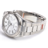 ロレックススーパーコピー デイトジャスト４１ 126334 基本仕様は本物と同じ形のROLEX です